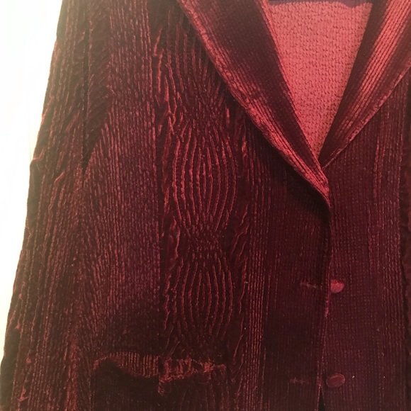 Harve Benard red velvet blazer cardigan - Picture 3 of 3